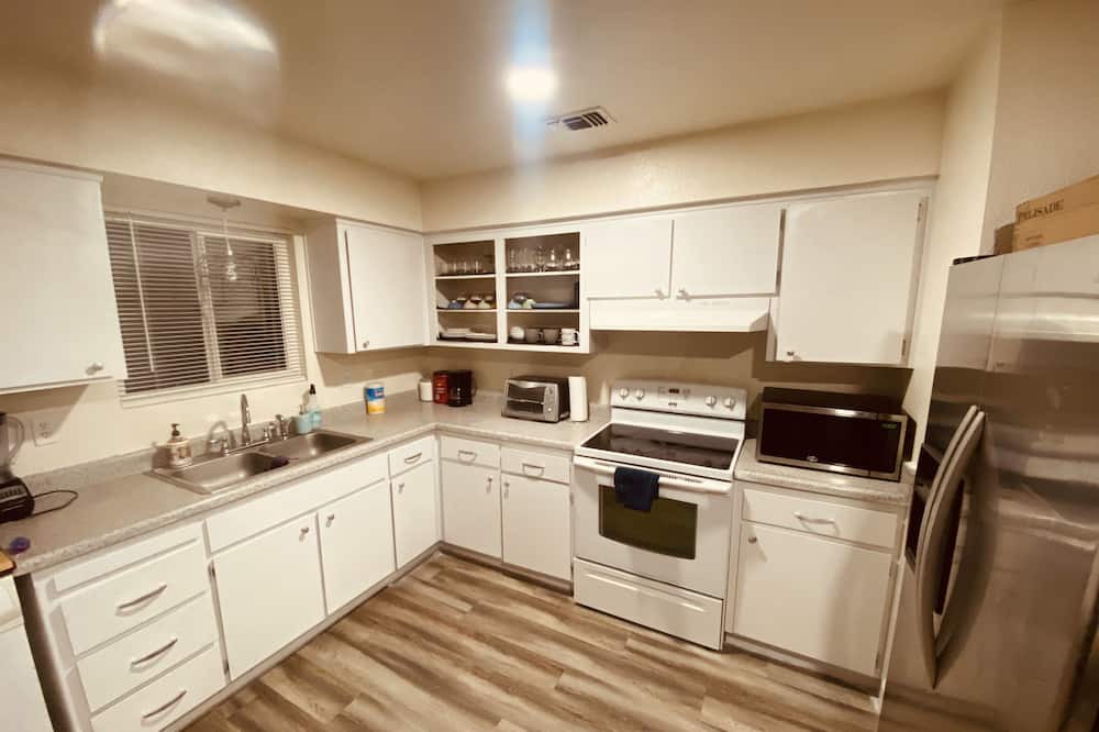 Photo of Kitchen in Elverta