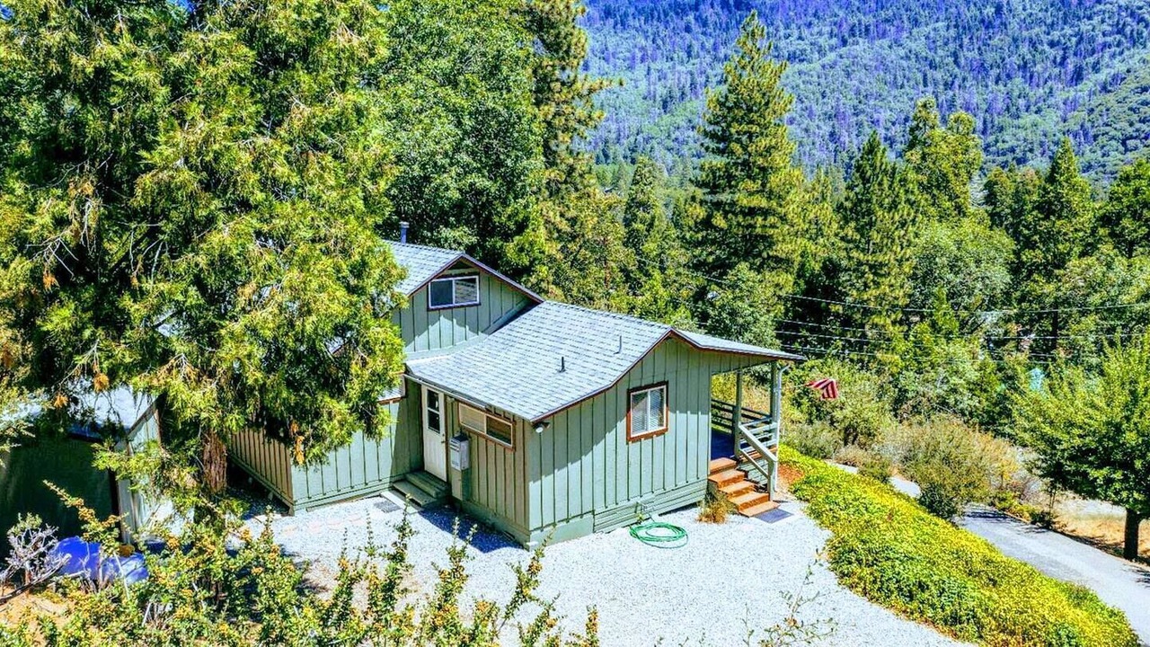 Photo of Outdoor in Camp Nelson