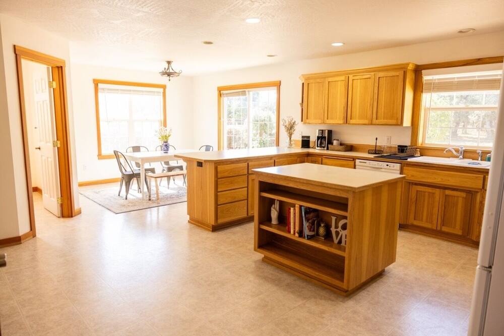 Photo of Kitchen in Saginaw