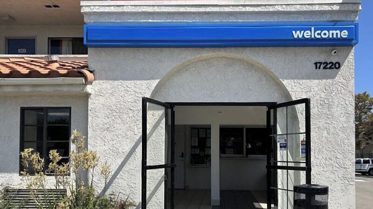 Photo of Outdoor in Bellflower