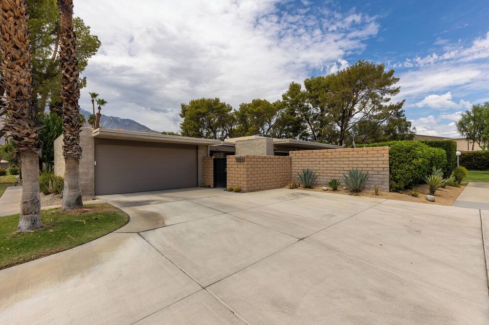 Photo of Outdoor in Sunrise Vista Chino