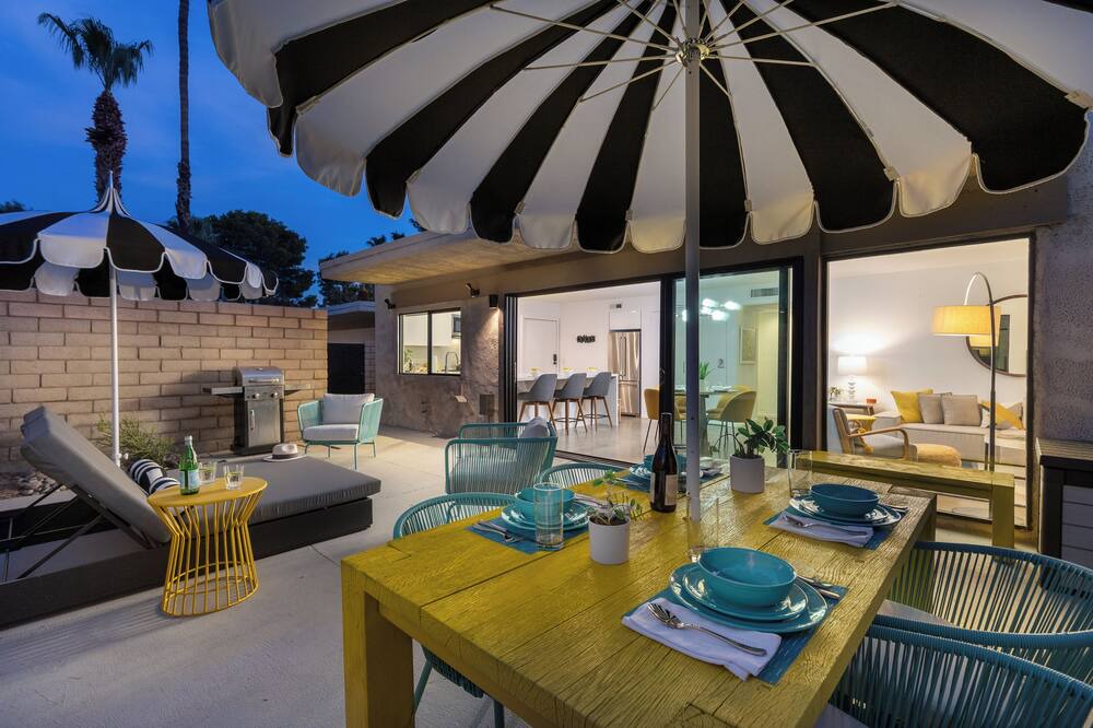 Photo of Outdoor in Sunrise Vista Chino