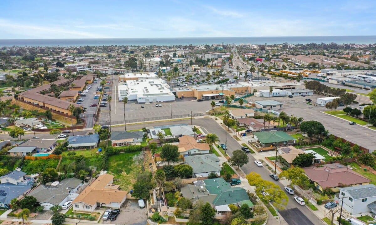 Photo of Outdoor in Loma Alta