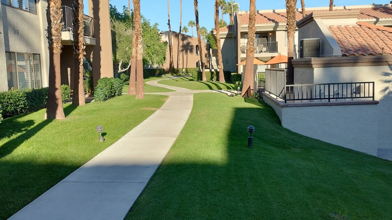 Photo of Buildings in Cathedral City