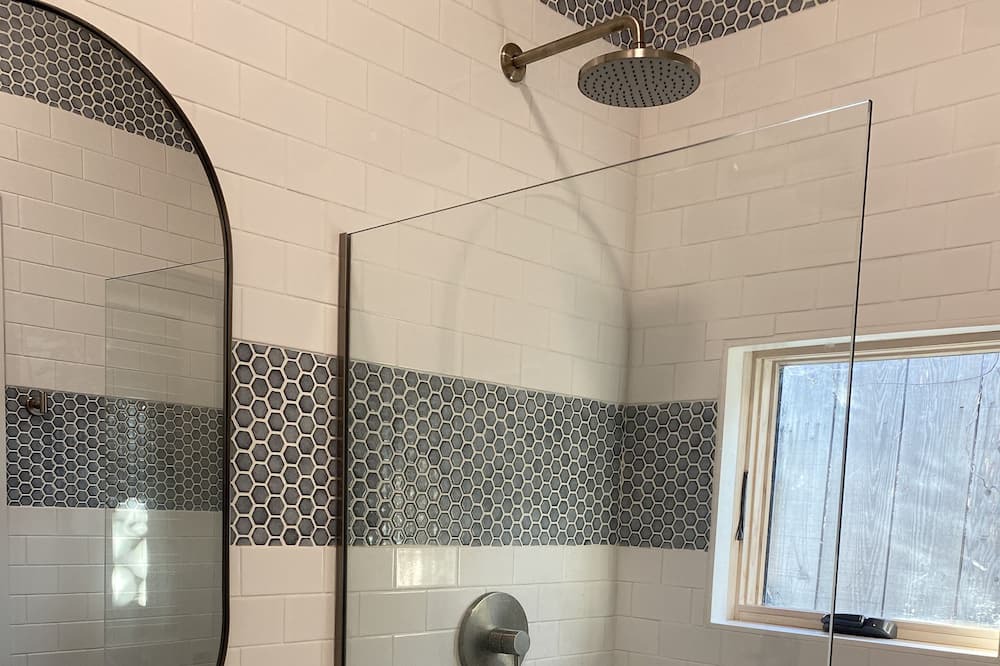 Photo of Bathroom in Townsite