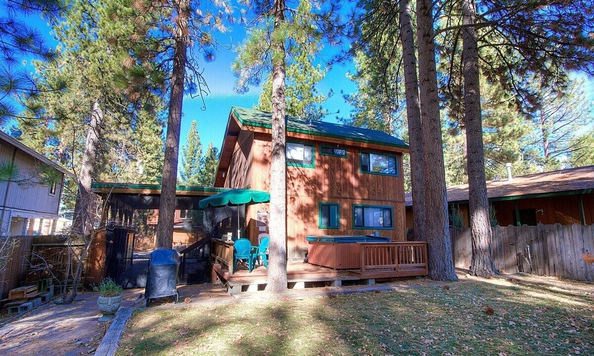Photo of Outdoor in Al Tahoe