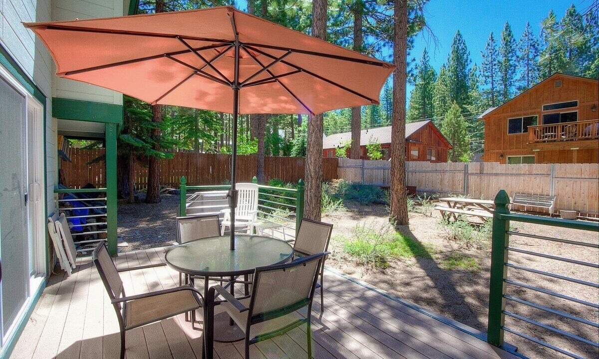 Photo of Outdoor in Montgomery Estates