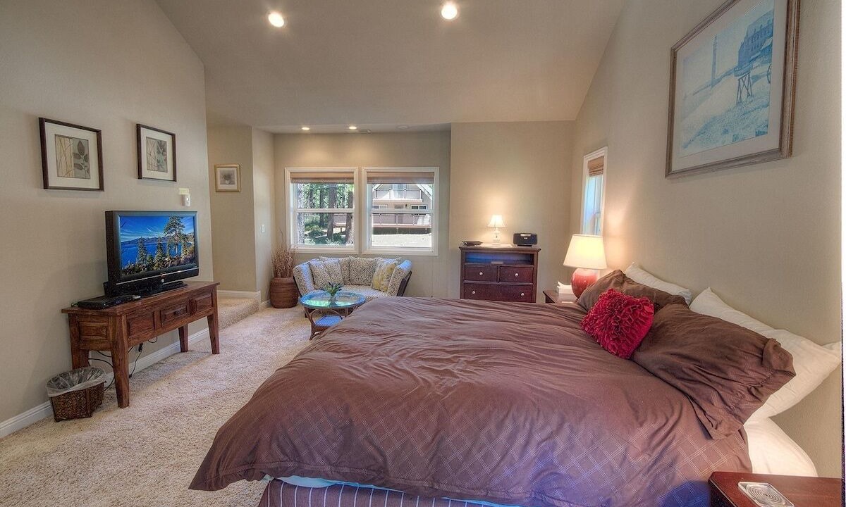 Photo of Others in Montgomery Estates