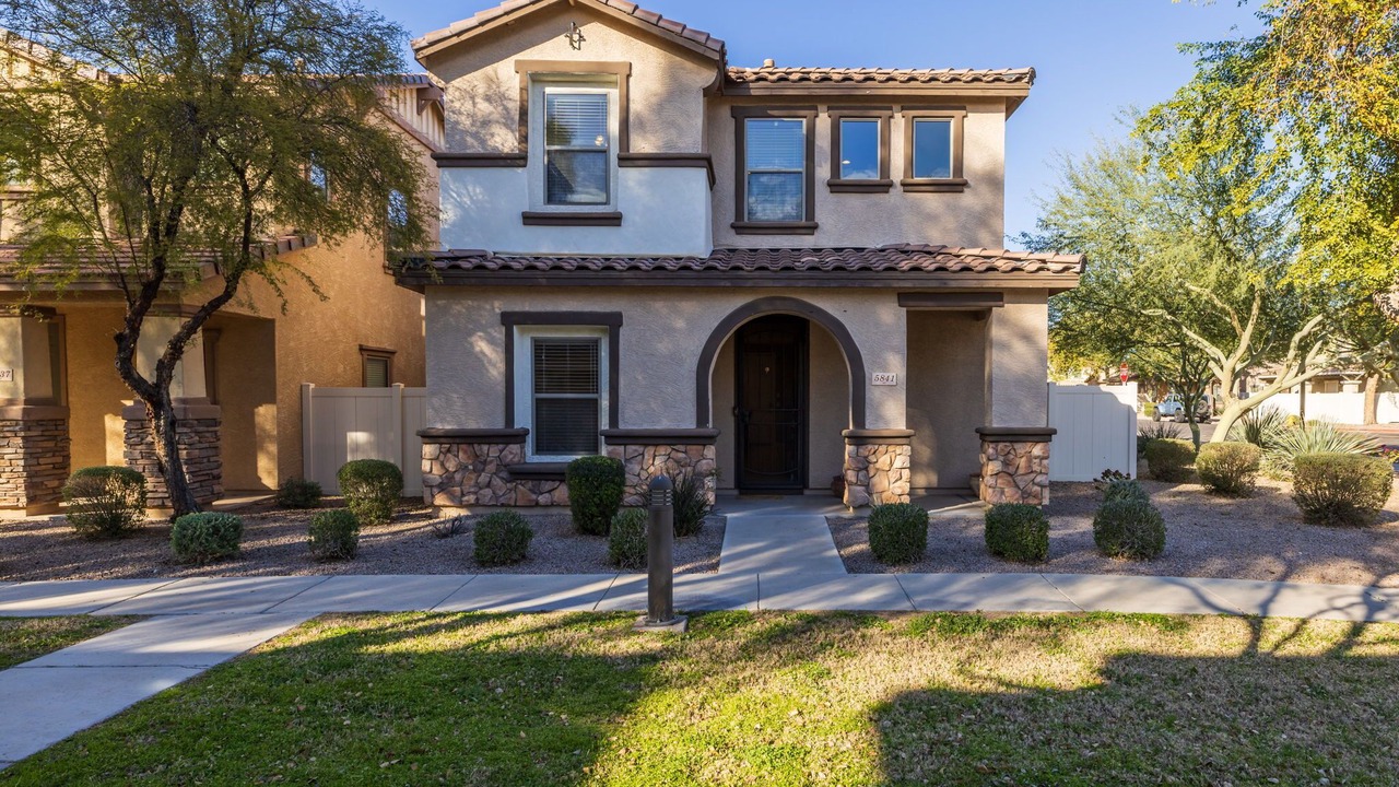 Photo of Outdoor in Superstition Springs