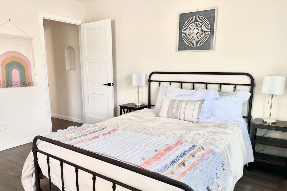 Photo of Bedroom in Ashland