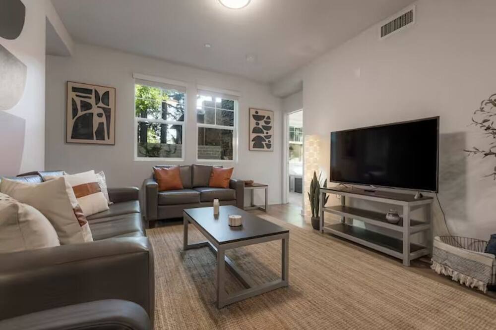 Photo of Bedroom in Chico