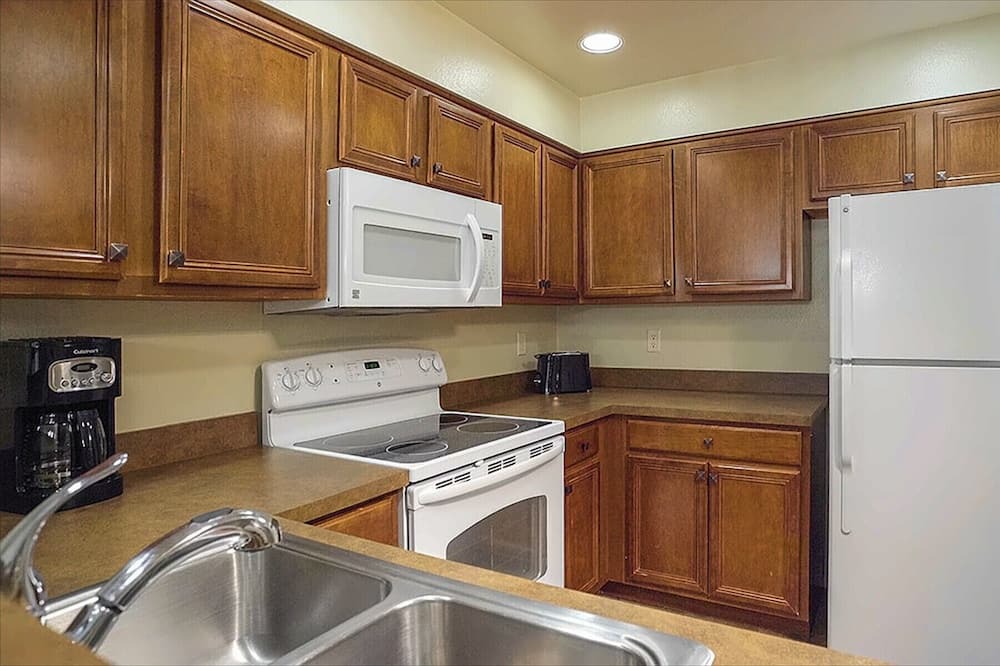 Photo of Kitchen in Round Hill Village