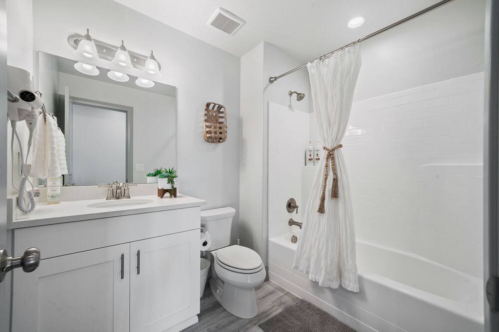 Photo of Bathroom in Washington