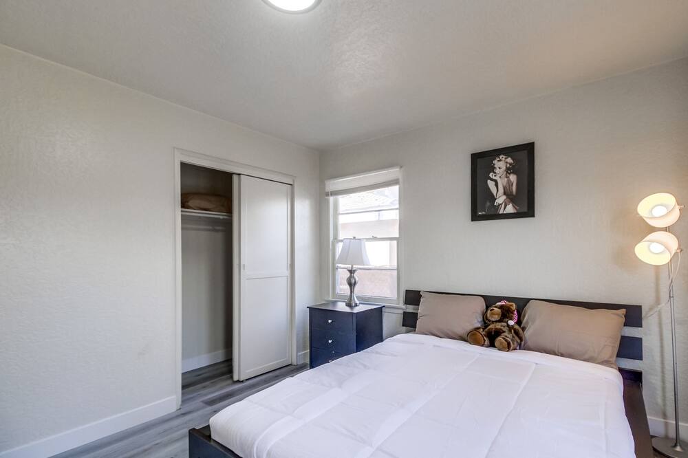 Photo of Bedroom in Otay