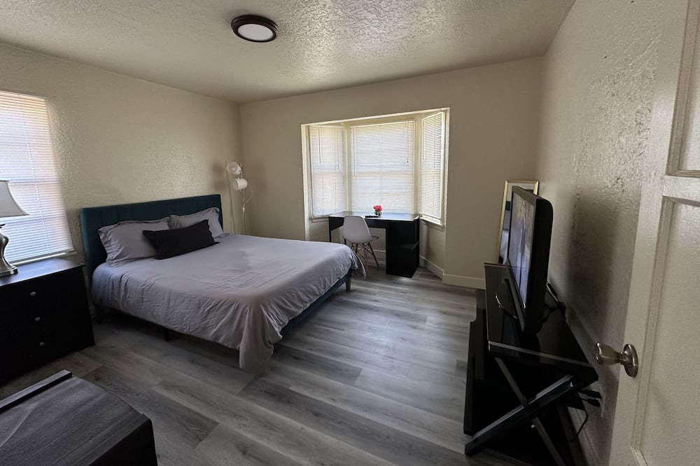 Photo of Bedroom in Otay
