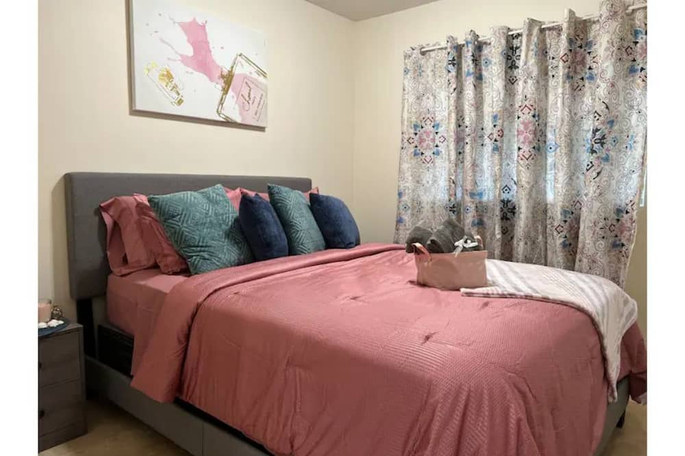 Photo of Bedroom in Moreno Valley
