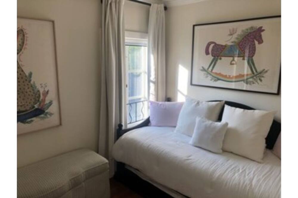 Photo of Bedroom in Yountville