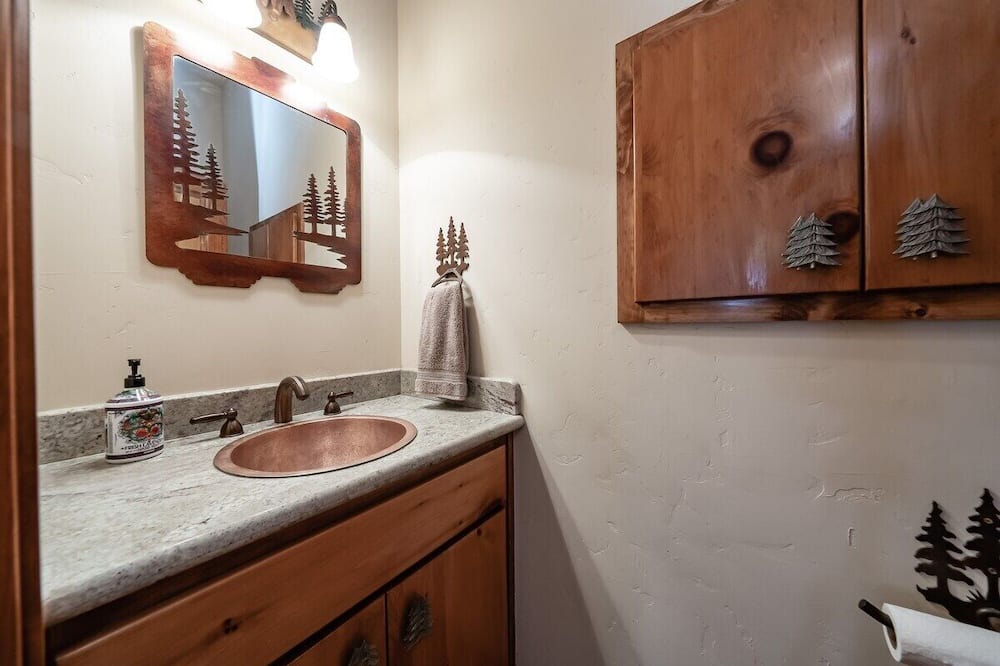 Photo of Bathroom in Shaver Lake