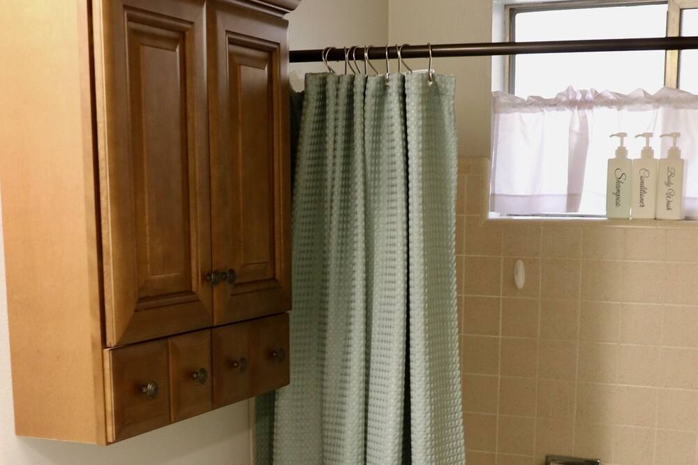 Photo of Bathroom in Twain Harte
