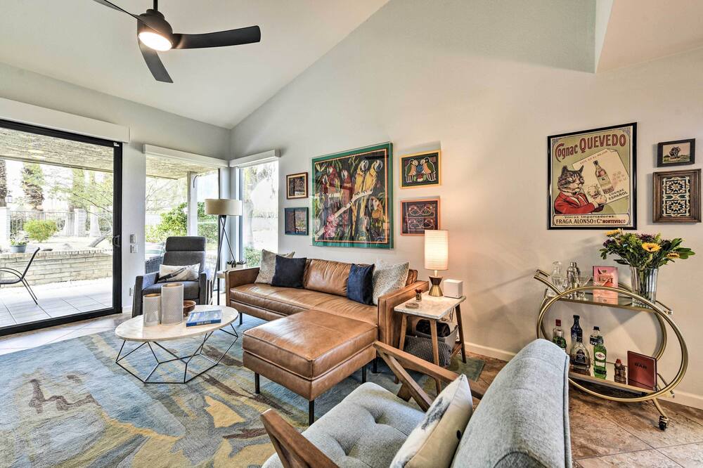 Photo of Livingroom in Sunrise Vista Chino
