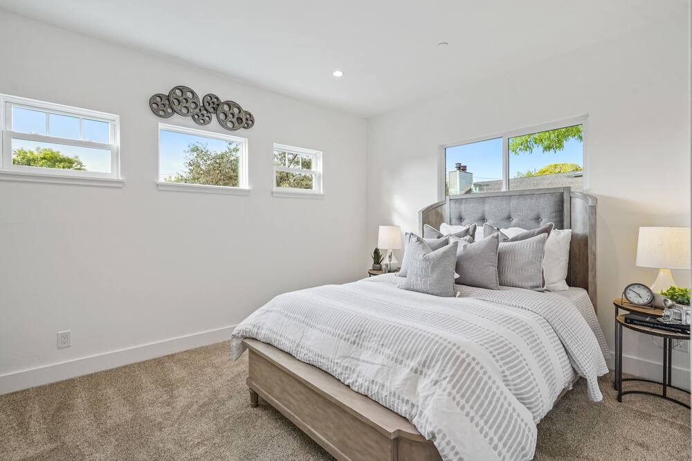 Photo of Bedroom in Pleasant Hill