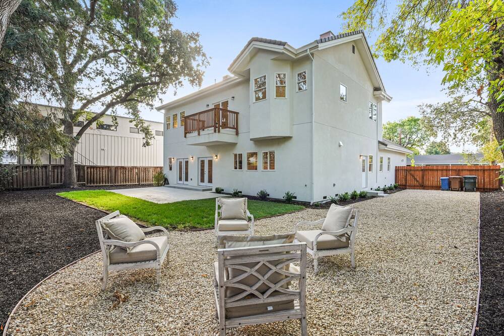 Photo of Outdoor in Pleasant Hill