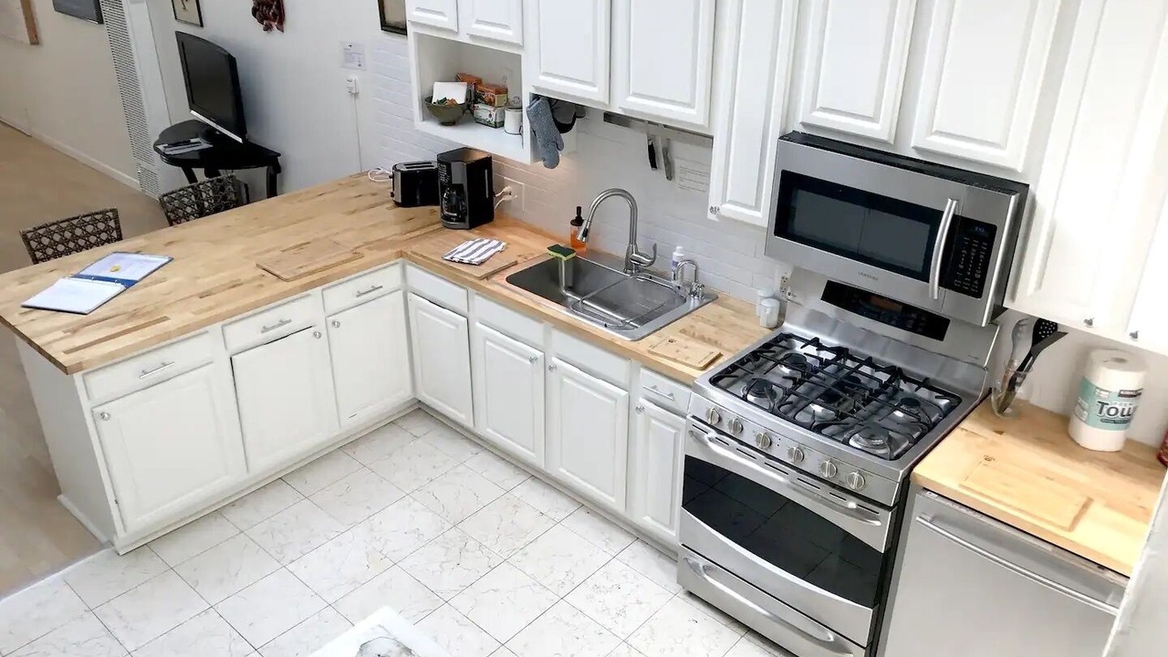 Photo of Kitchen in Outer Sunset