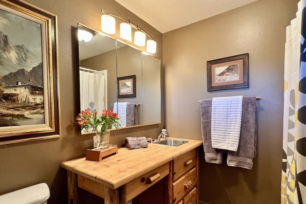 Photo of Bathroom in Prescott Country Club