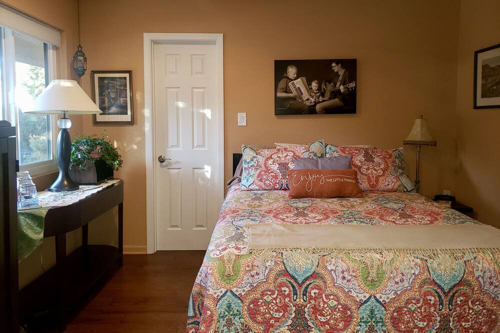 Photo of Bedroom in Prescott Country Club