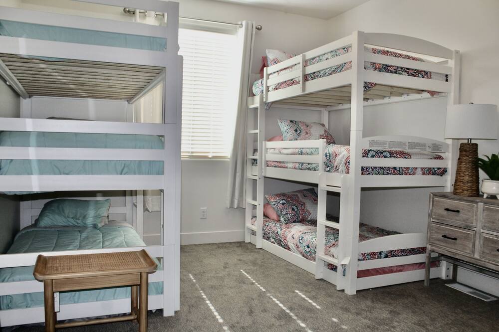 Photo of Bedroom in Ivins