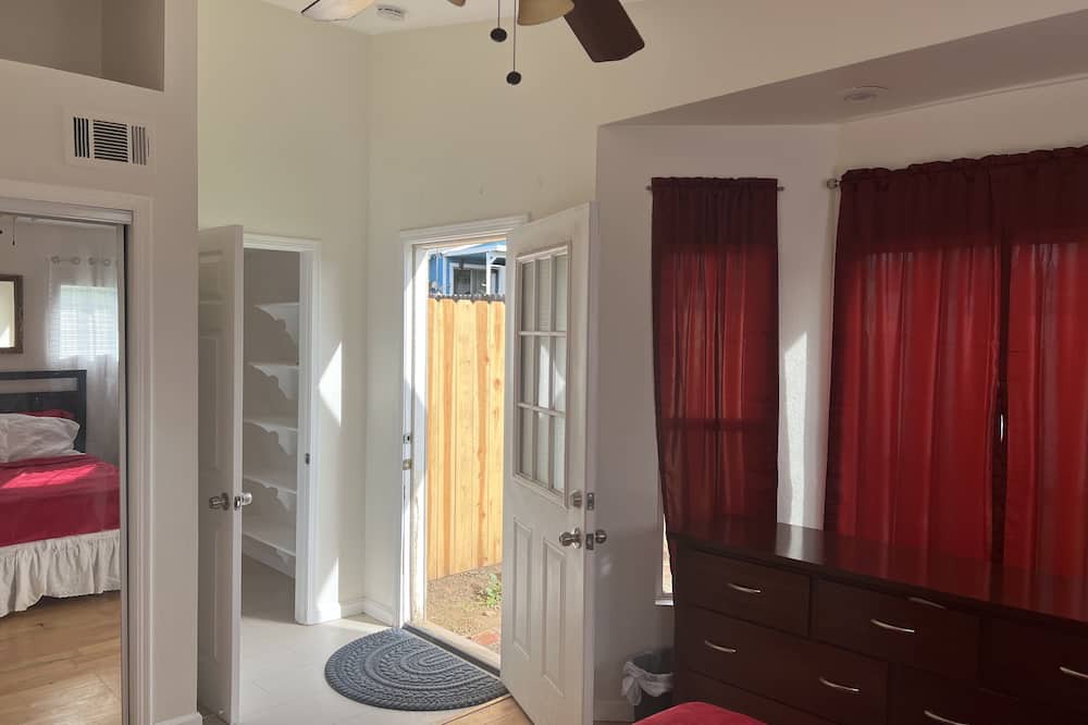 Photo of Bedroom in Lake Elsinore