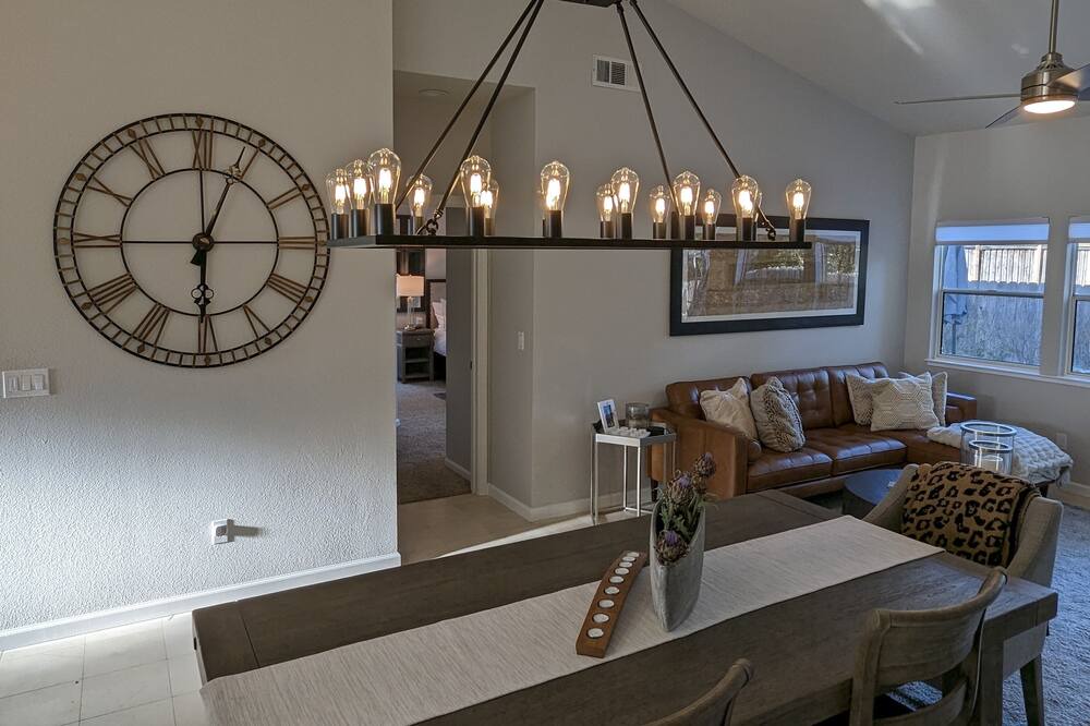 Photo of Bedroom in Yountville