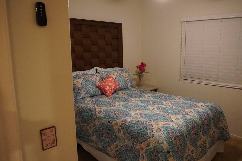 Photo of Bedroom in Coachella