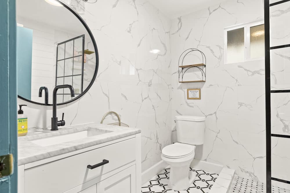 Photo of Bathroom in Patton