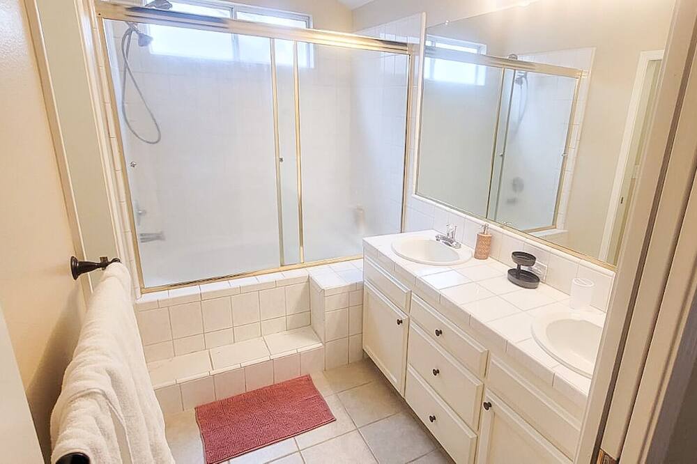 Photo of Bathroom in Fresno