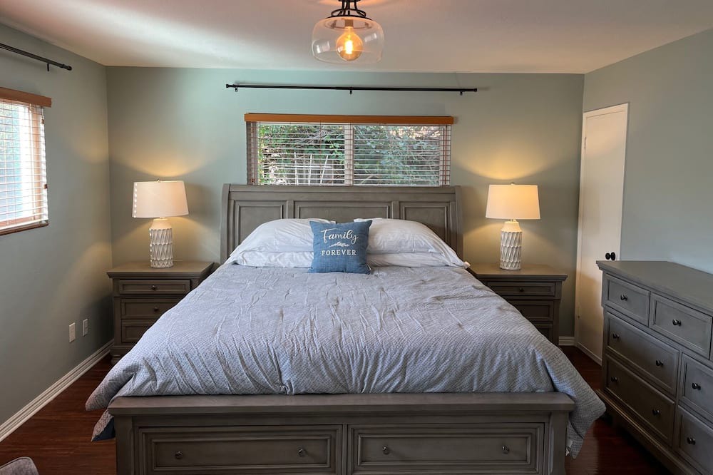 Photo of Bedroom in Grover Beach