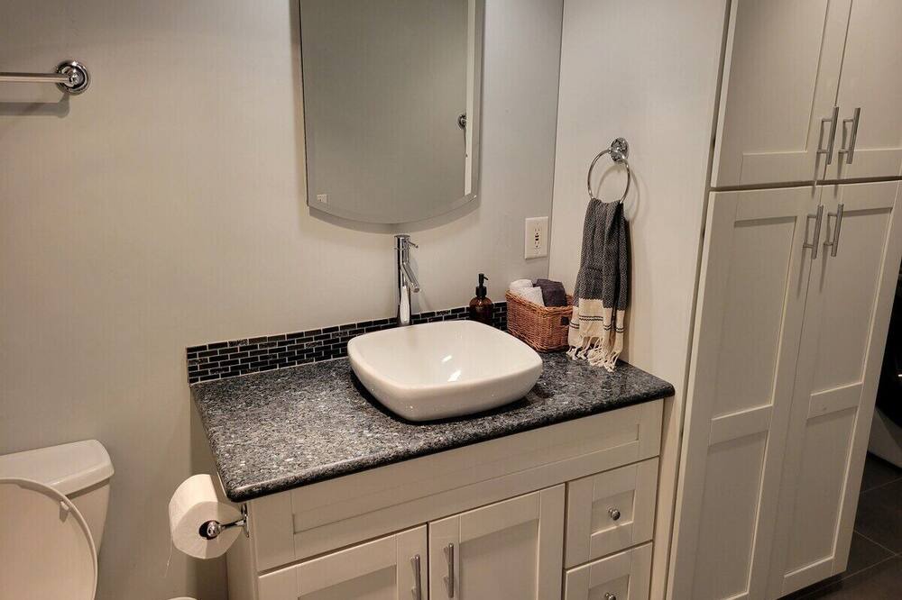 Photo of Bathroom in Woodwinds