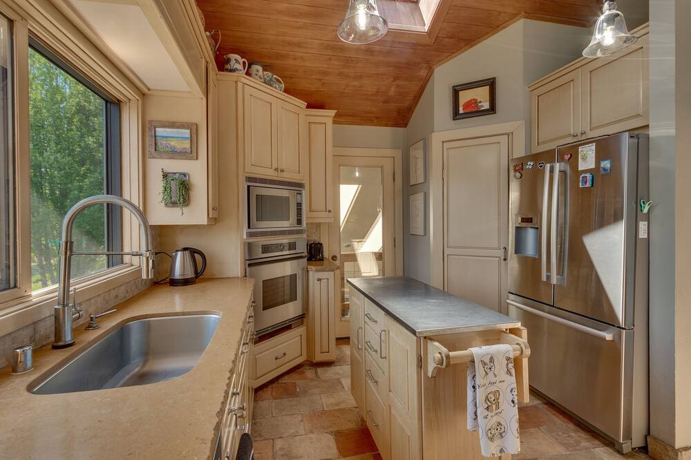 Photo of Kitchen in Comstock Acres