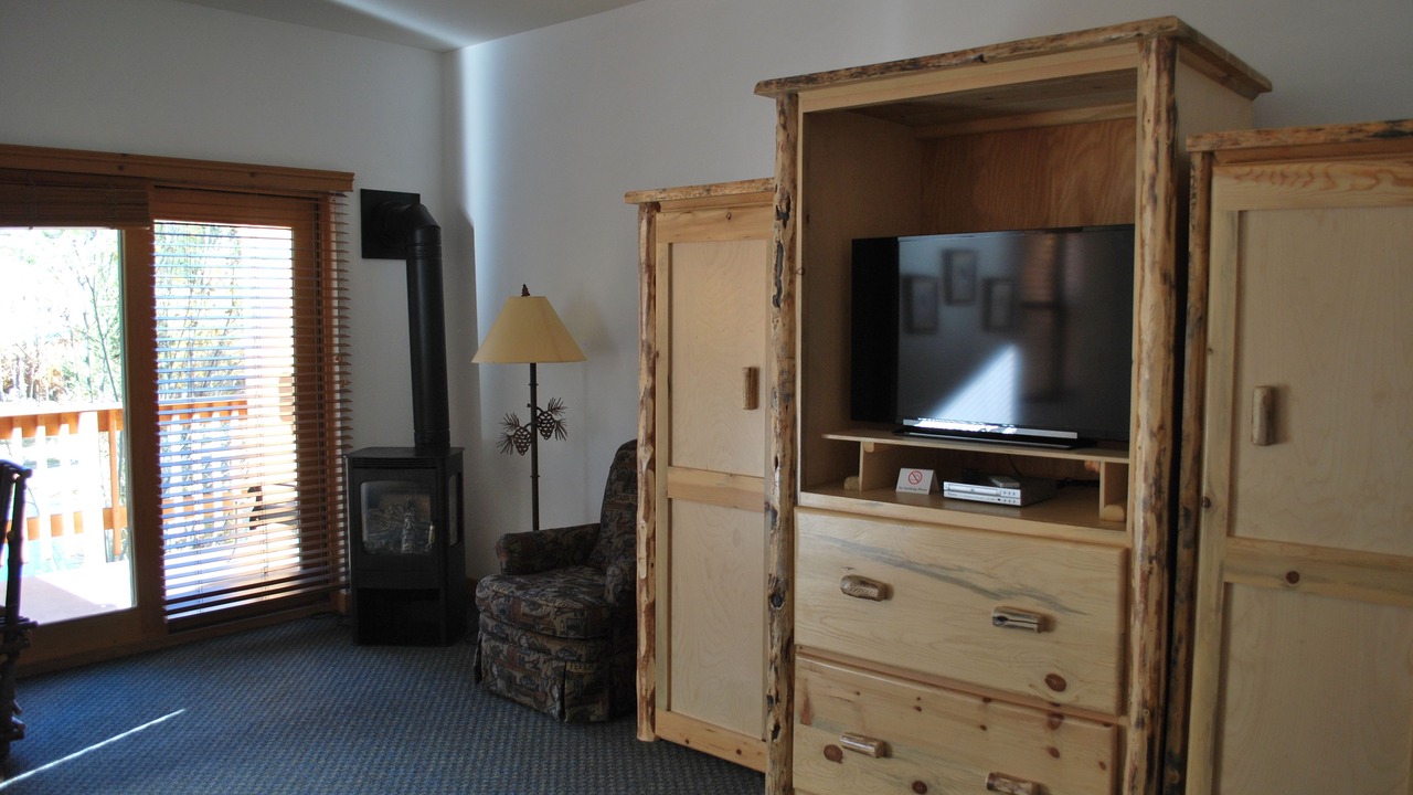 Photo of Bedroom in June Lake