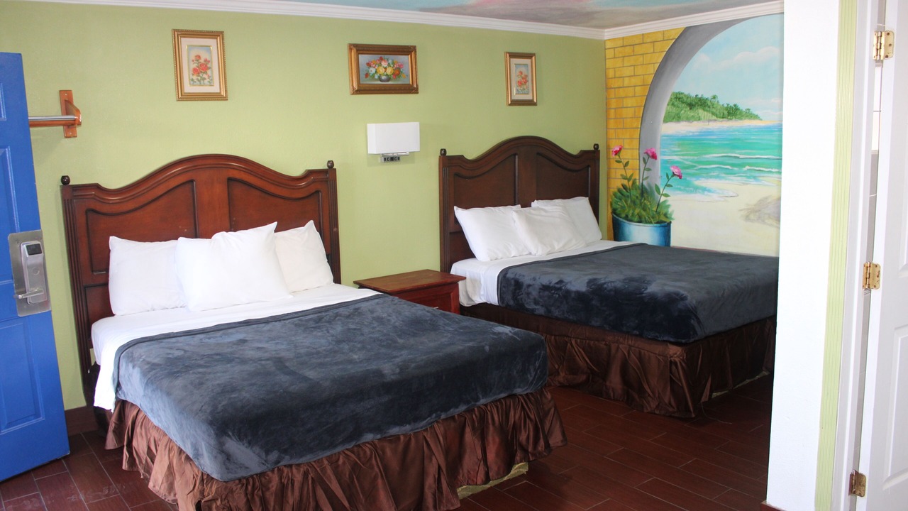 Photo of Bedroom in Indio