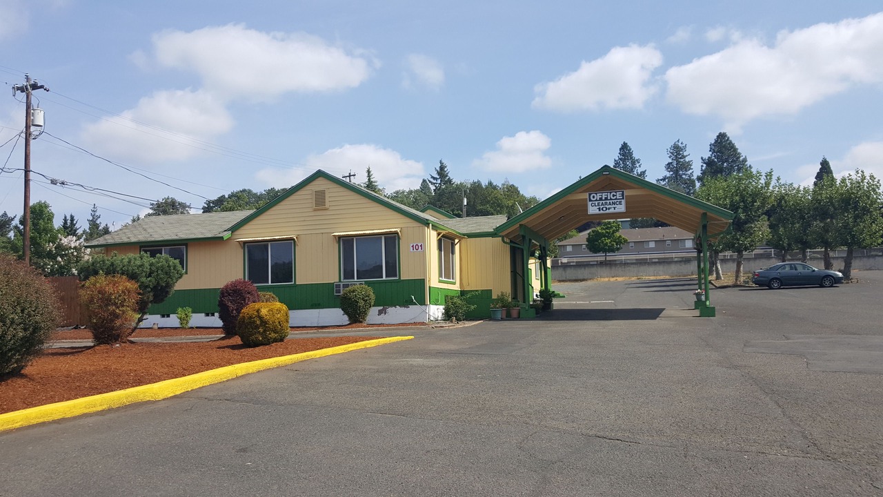 Photo of Outdoor in Roseburg