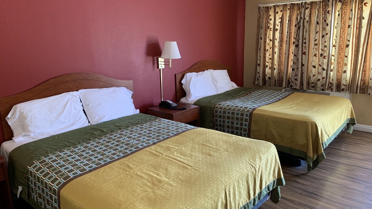 Photo of Bedroom in Corona