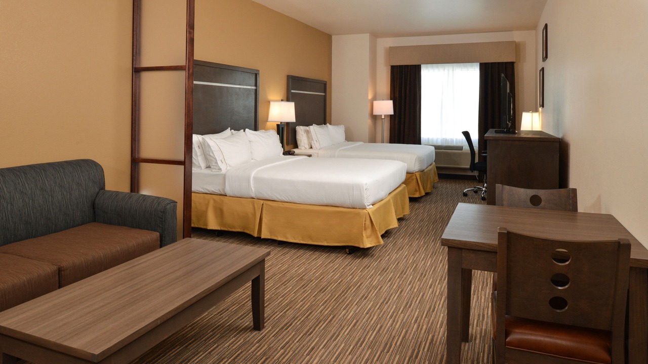 Photo of Bedroom in Globe