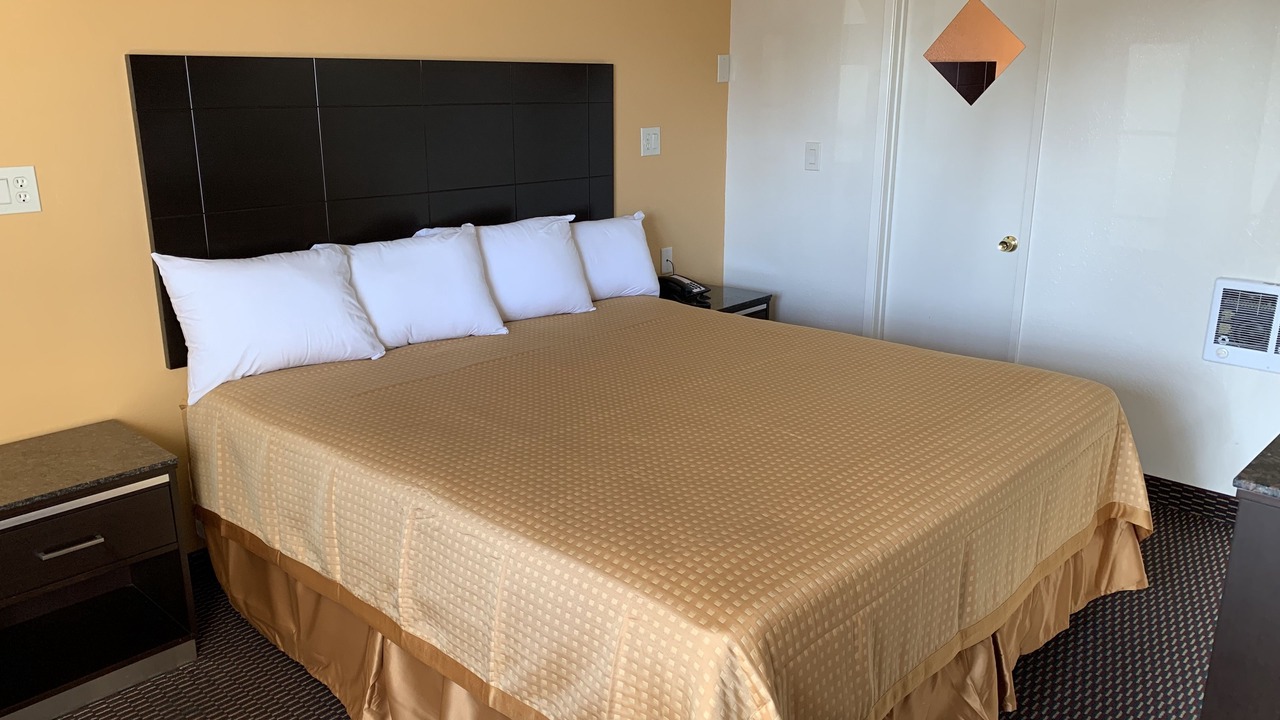 Photo of Bedroom in Grover Beach