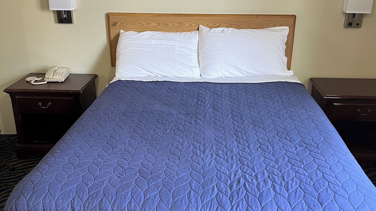 Photo of Bedroom in Salinas