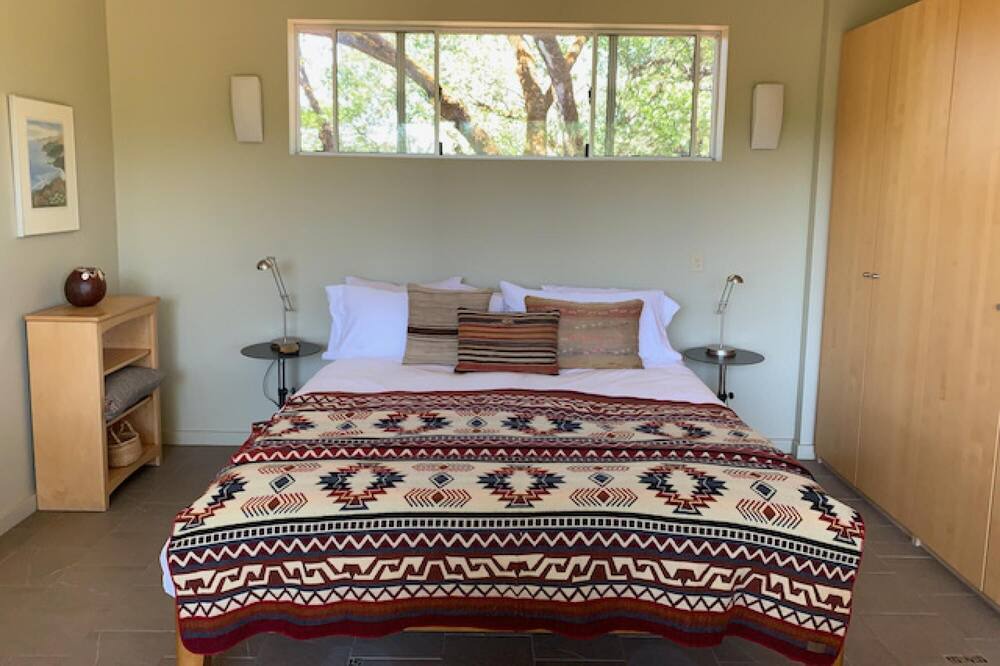 Photo of Bedroom in Ukiah