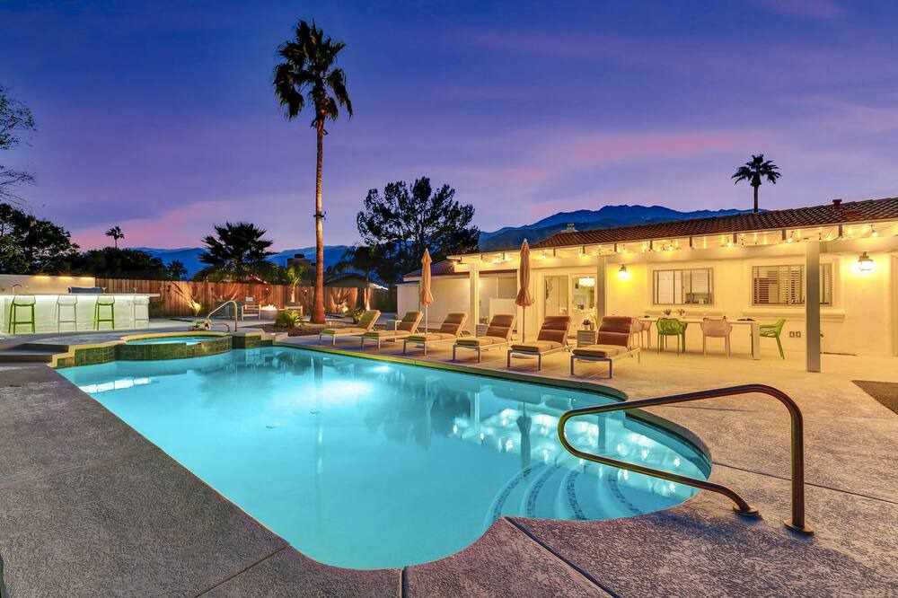Photo of Outdoor in Sunrise Vista Chino