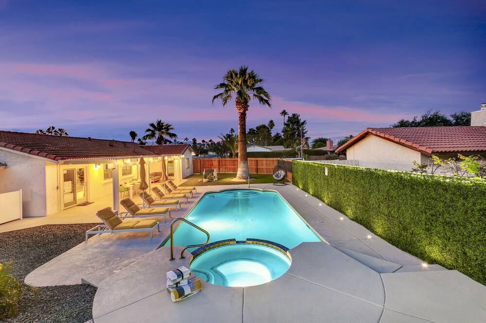 Photo of Outdoor in Sunrise Vista Chino