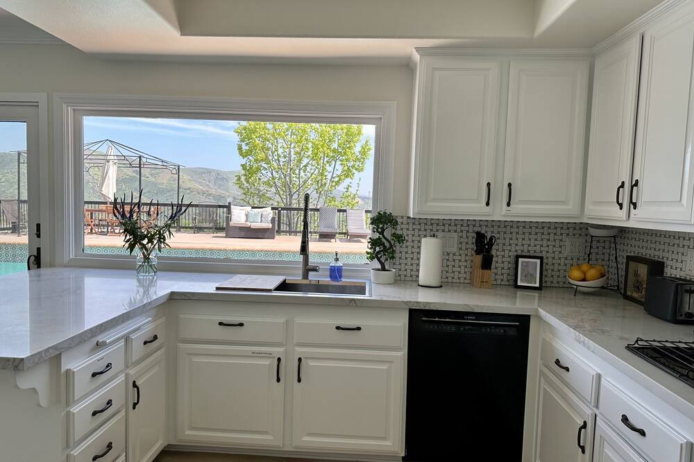 Photo of Kitchen in North Tustin