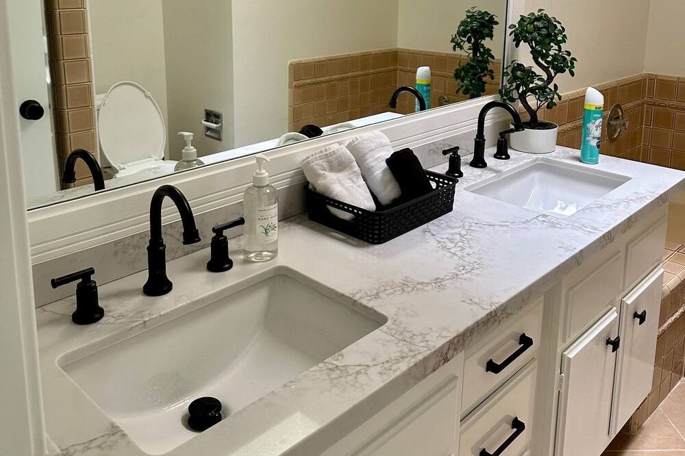 Photo of Bathroom in North Tustin